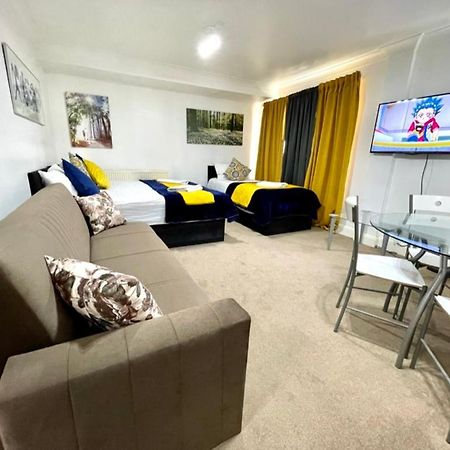 2 Bedrooms Modern Central London Apartment, Full Kitchen, 5 Minutes Tube Station Extérieur photo