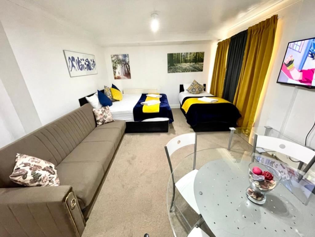 2 Bedrooms Modern Central London Apartment, Full Kitchen, 5 Minutes Tube Station Extérieur photo