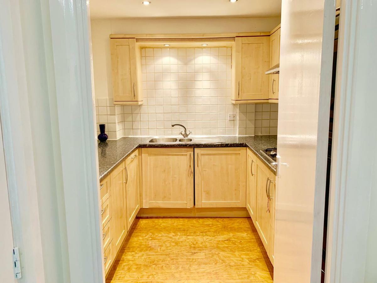 2 Bedrooms Modern Central London Apartment, Full Kitchen, 5 Minutes Tube Station Extérieur photo